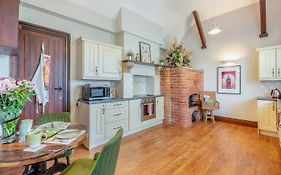 1 Bed In Weeton Oc-C32015